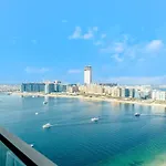 Exclusive Beachfront 2 Bed With Pool & Palm View